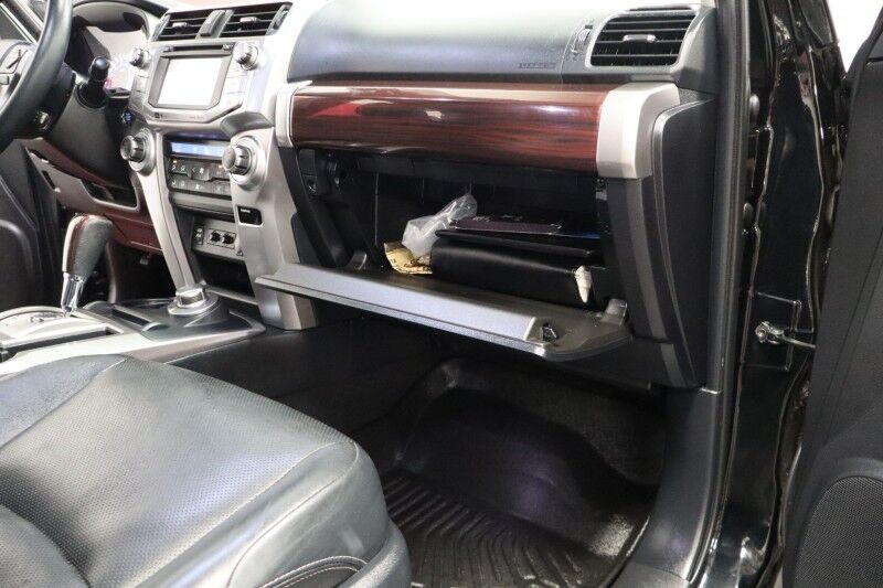 2019 Toyota 4Runner Limited 4WD 4.0L V6 GPS Camera Sunroof 3rd Row FREE WARRANTY Arlington TX
