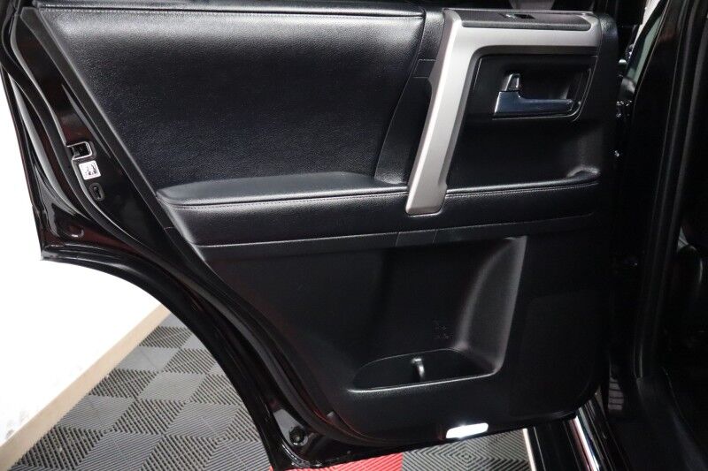 2019 Toyota 4Runner Limited 4WD 4.0L V6 GPS Camera Sunroof 3rd Row FREE WARRANTY Arlington TX