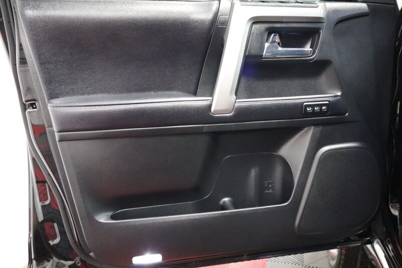 2019 Toyota 4Runner Limited 4WD 4.0L V6 GPS Camera Sunroof 3rd Row FREE WARRANTY Arlington TX