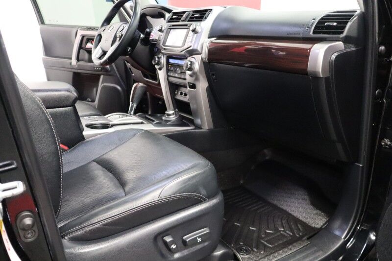 2019 Toyota 4Runner Limited 4WD 4.0L V6 GPS Camera Sunroof 3rd Row FREE WARRANTY Arlington TX