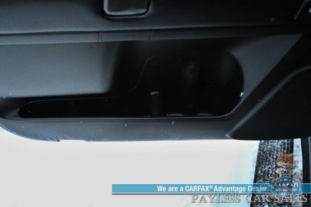 2019 Toyota 4Runner Limited Nightshade Edition / 4X4 / Auto Start / Heated & Cooled Leather Seats / Navigation / Sunroof / JBL Speakers / 3rd Row / Seats 7 / Bluetooth / Back Up Camera / Power Running Boards / Block Heater / Tow Pkg Anchorage AK