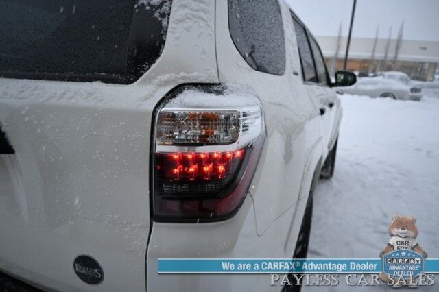 2019 Toyota 4Runner Limited Nightshade Edition / 4X4 / Auto Start / Heated & Cooled Leather Seats / Navigation / Sunroof / JBL Speakers / 3rd Row / Seats 7 / Bluetooth / Back Up Camera / Power Running Boards / Block Heater / Tow Pkg Anchorage AK