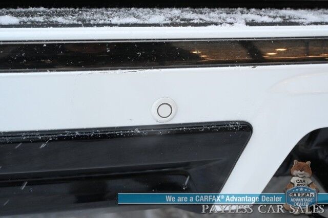 2019 Toyota 4Runner Limited Nightshade Edition / 4X4 / Auto Start / Heated & Cooled Leather Seats / Navigation / Sunroof / JBL Speakers / 3rd Row / Seats 7 / Bluetooth / Back Up Camera / Power Running Boards / Block Heater / Tow Pkg Anchorage AK