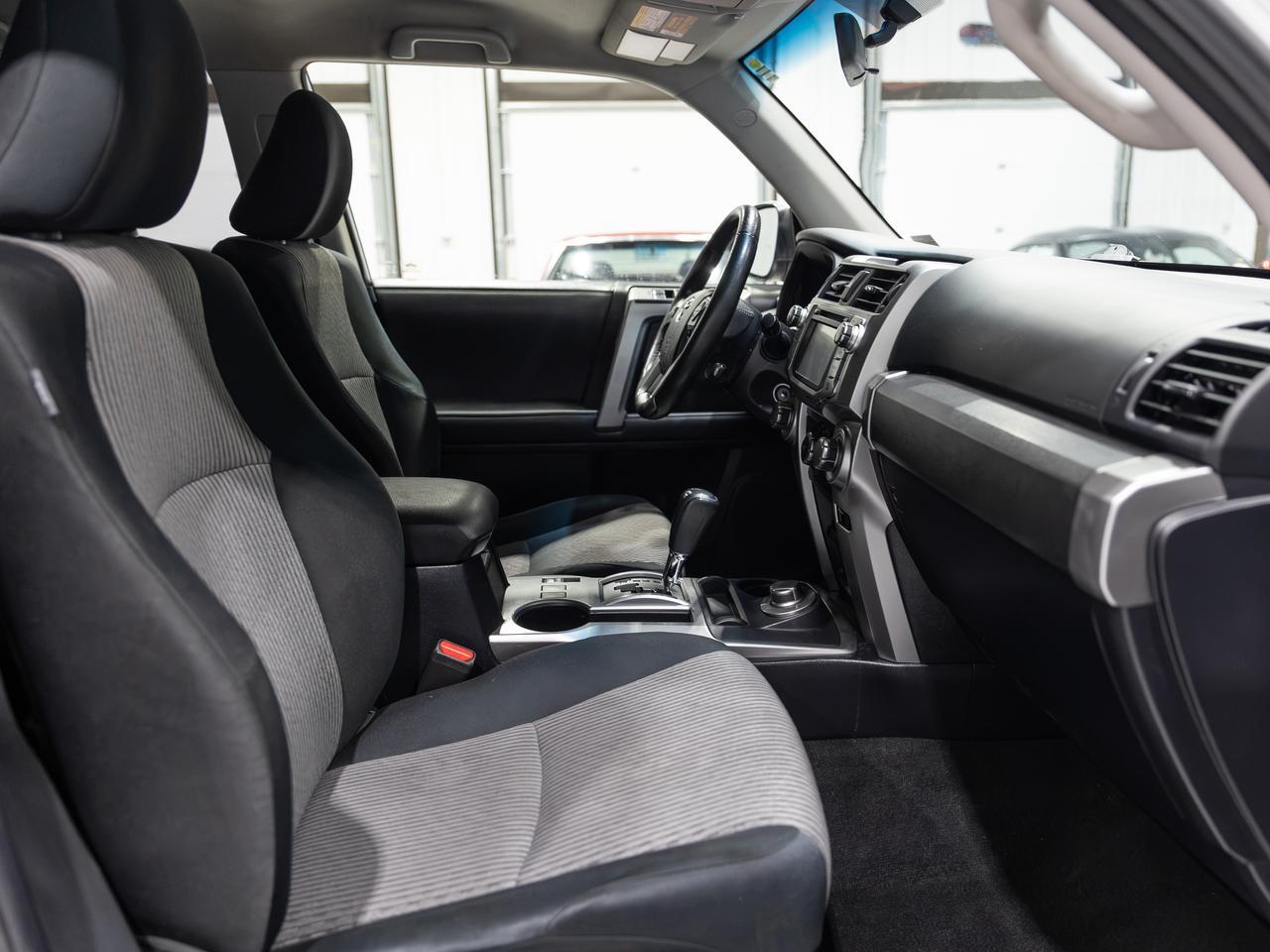 2019 Toyota 4Runner SR5 4WD 7-Passenger Cranberry PA