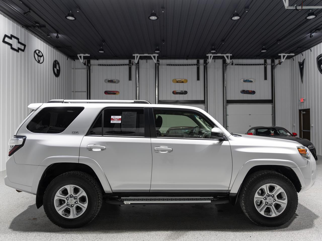 2019 Toyota 4Runner SR5 4WD 7-Passenger Cranberry PA