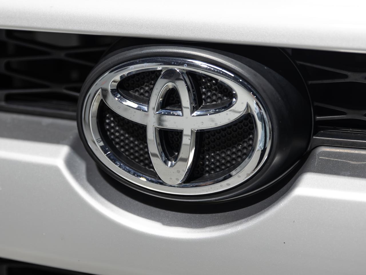 2019 Toyota 4Runner SR5 4WD 7-Passenger Cranberry PA