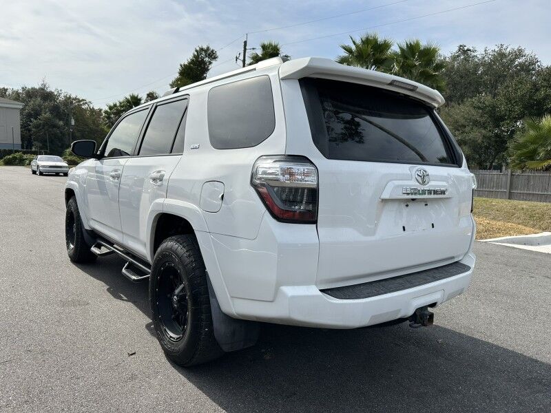 2019 Toyota 4Runner SR5