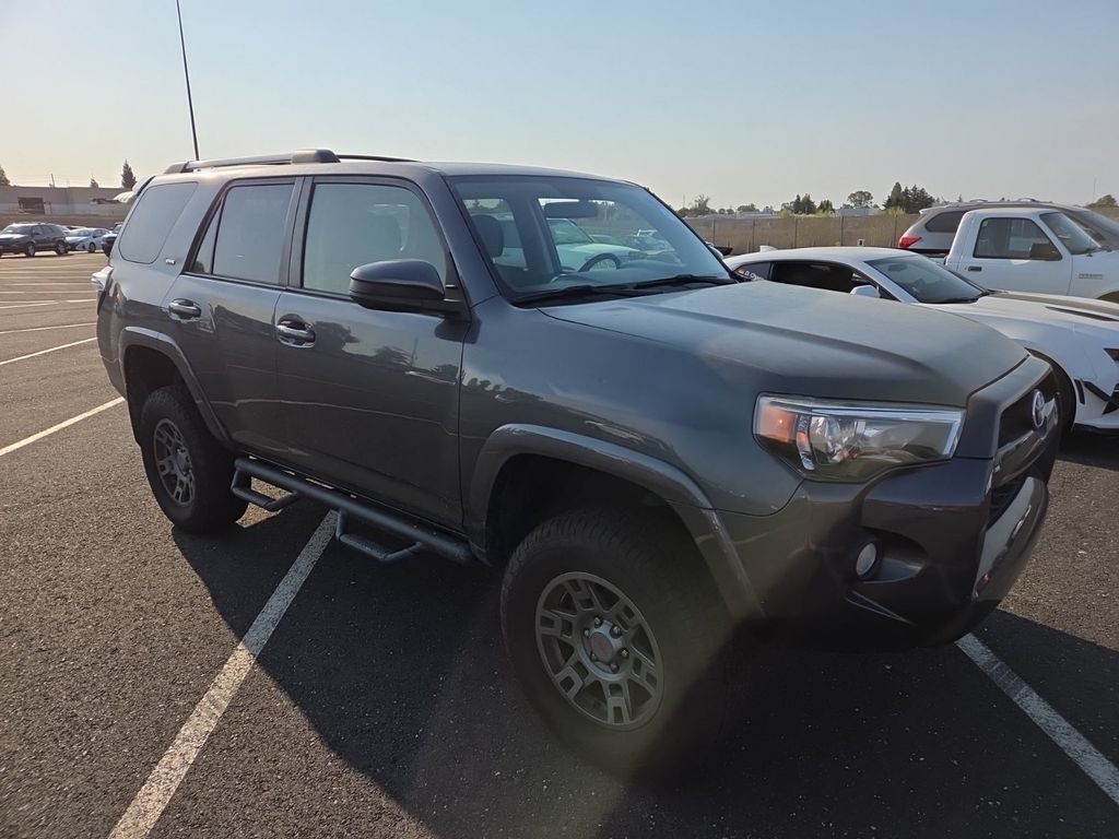 2019 Toyota 4Runner SR5