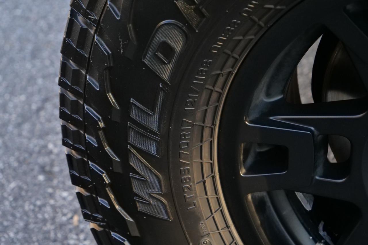 2019 Toyota 4Runner SR5 Premium / Heated Seats / Sunroof / Third Row! Lincolnton NC