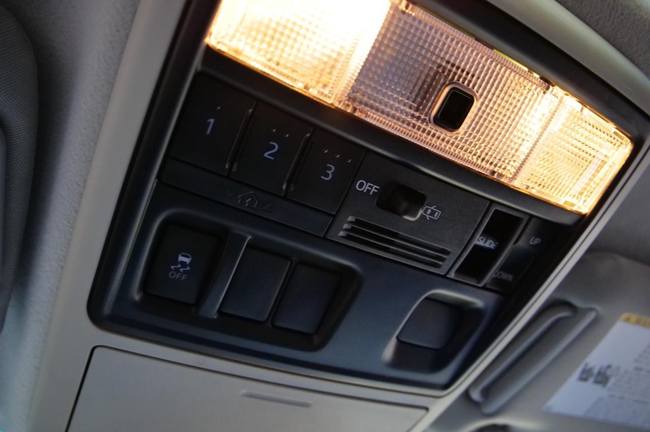 2019 Toyota 4Runner SR5 Premium / Heated Seats / Sunroof / Third Row! Lincolnton NC