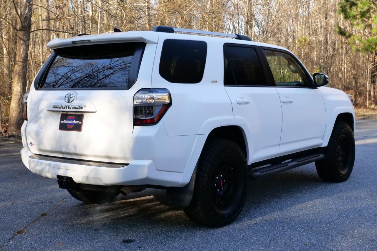 2019 Toyota 4Runner SR5 Premium / Heated Seats / Sunroof / Third Row! Lincolnton NC