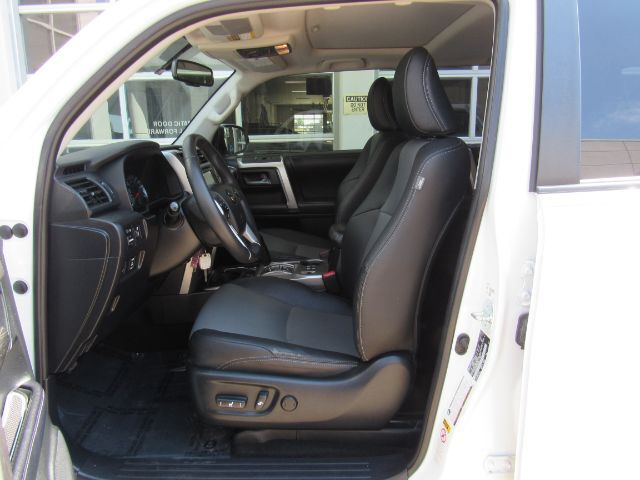 2019 Toyota 4Runner SR5 Premium Limited TRD Pro photo 11