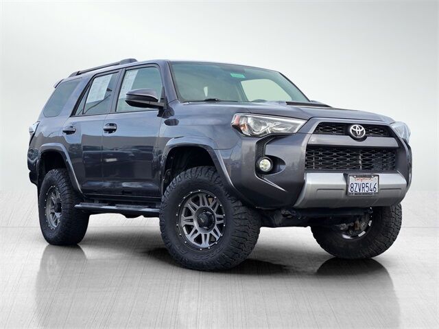 2019 Toyota 4Runner TRD Off-Road