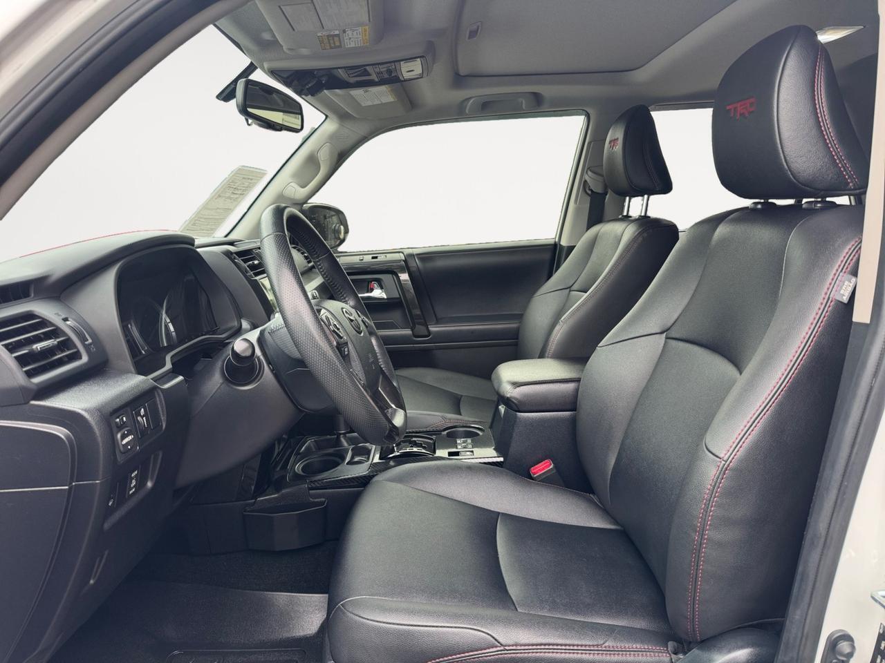 2019 Toyota 4Runner TRD PRO, 4X4, TOW PACKAGE, POWER HEATED SEATS, SUNROOF, ROOF RACKS, RUNNING BOARDS, APPLE CARPLAY, CLEAN CARFAX, THIS SUV IS READY FOR ROADS & TRAILS- START YOUR NEXT ADVENTURE TODAY!!! Norfolk VA