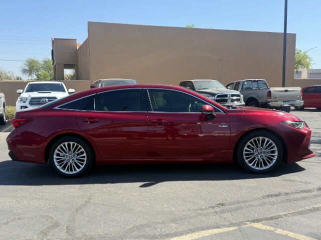 2019 Toyota Avalon Hybrid Limited