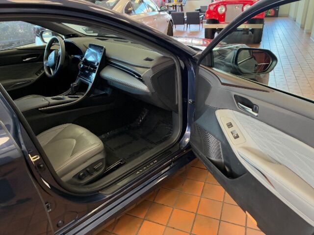 2019 Toyota Avalon Limited Charlotte NC