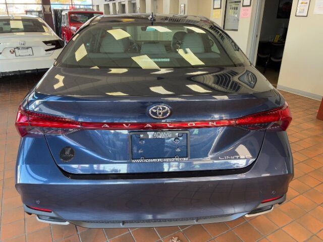 2019 Toyota Avalon Limited Charlotte NC