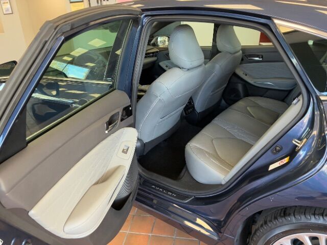 2019 Toyota Avalon Limited Charlotte NC