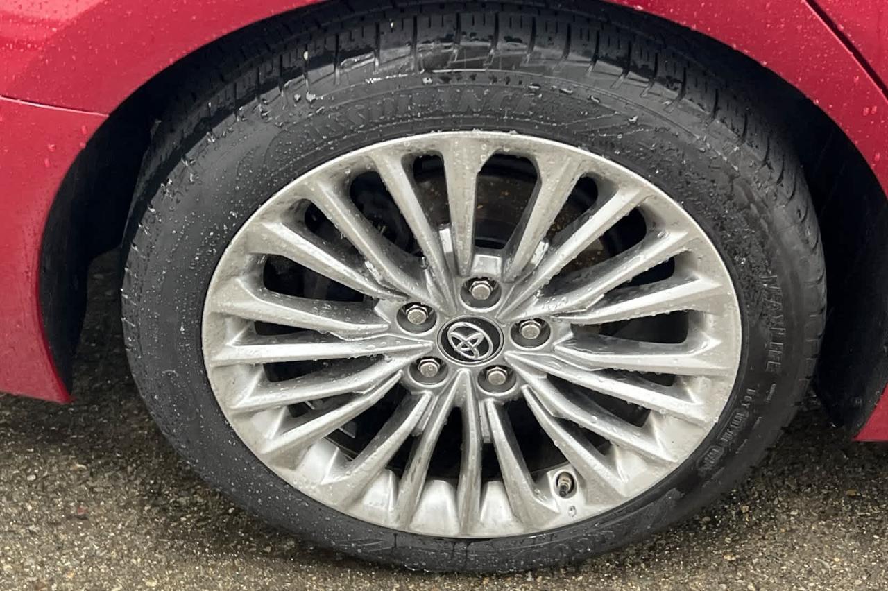 2019 Toyota Avalon Limited Roseville CA