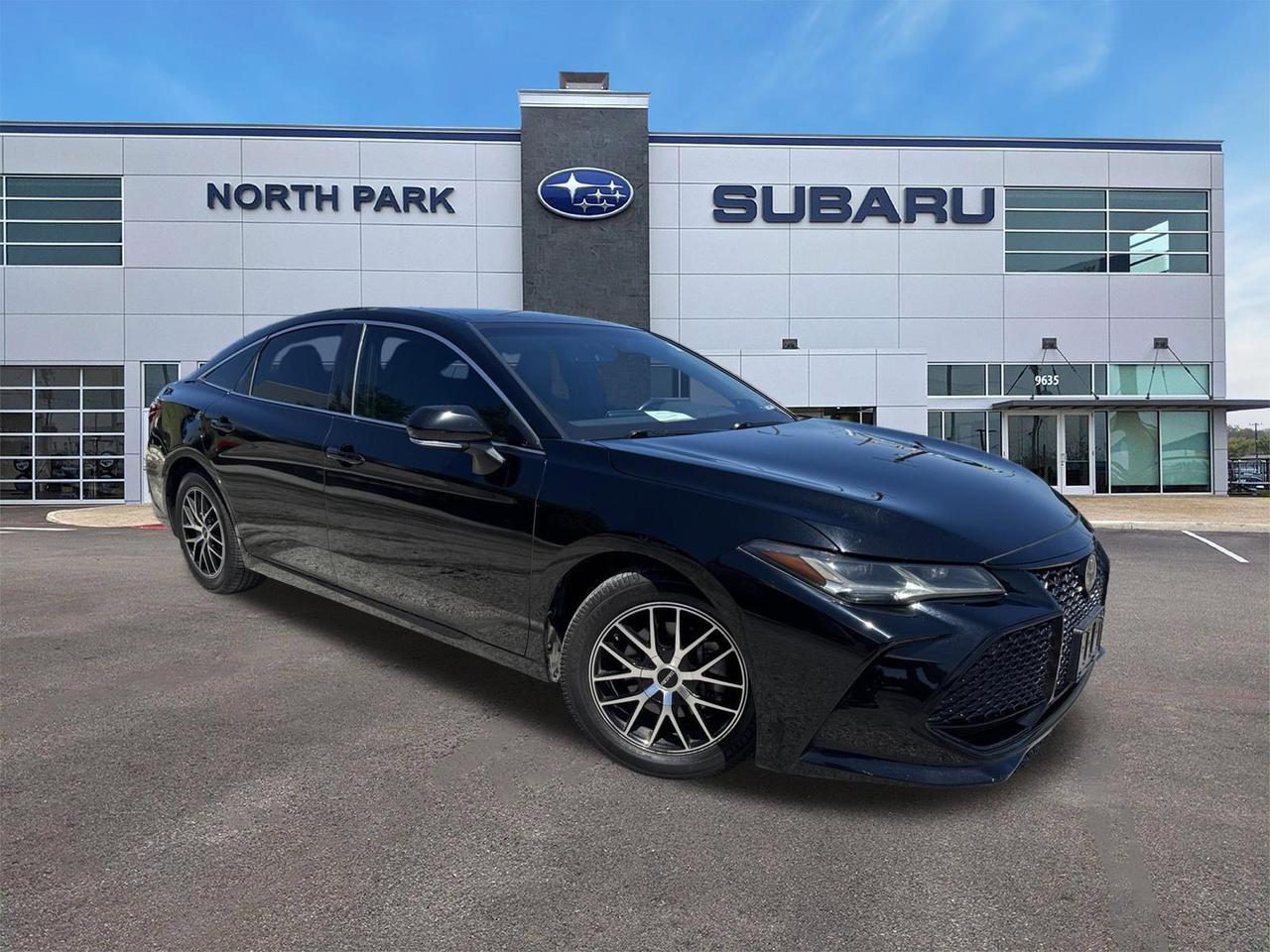 2019 Toyota Avalon Touring