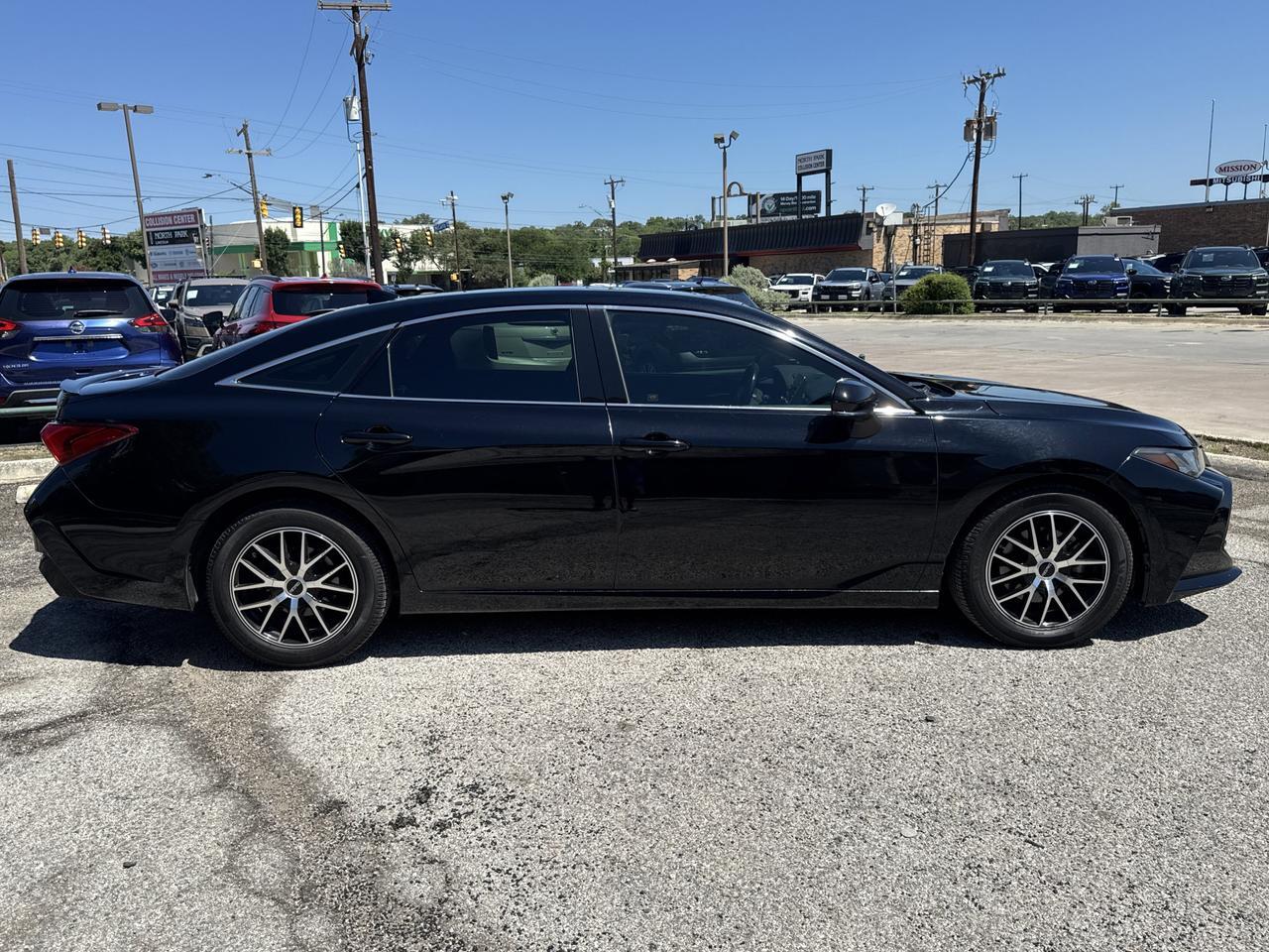 2019 Toyota Avalon Touring San Antonio TX