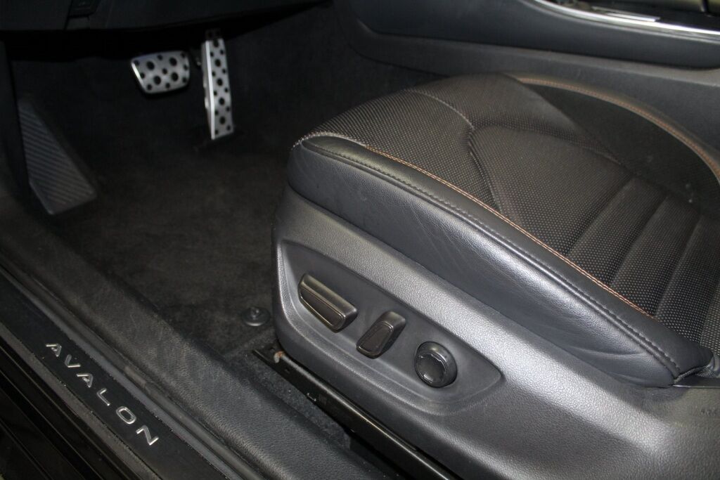 2019 Toyota Avalon Touring Richmond VA