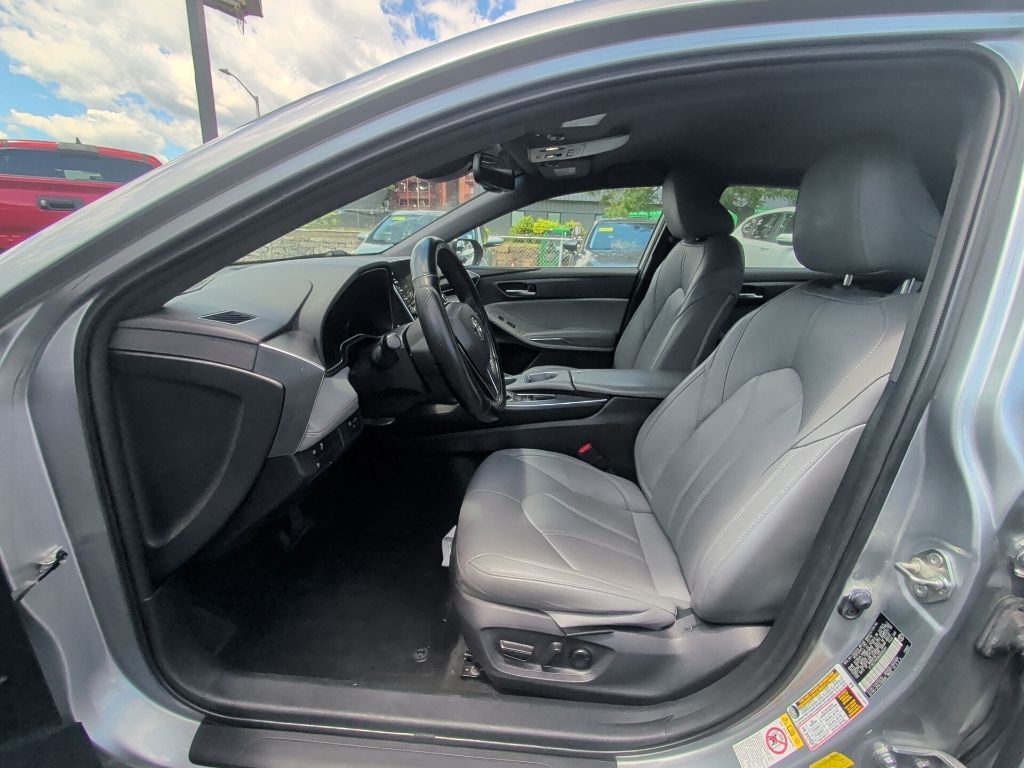 2019 Toyota Avalon XLE Worcester MA