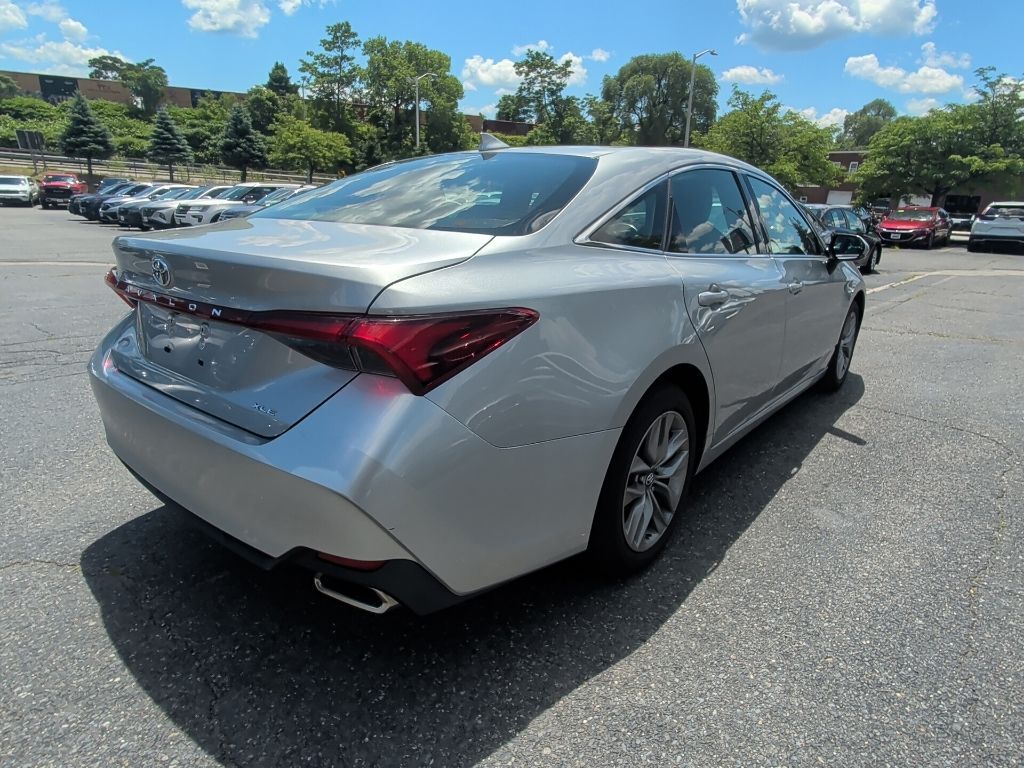 2019 Toyota Avalon XLE Worcester MA