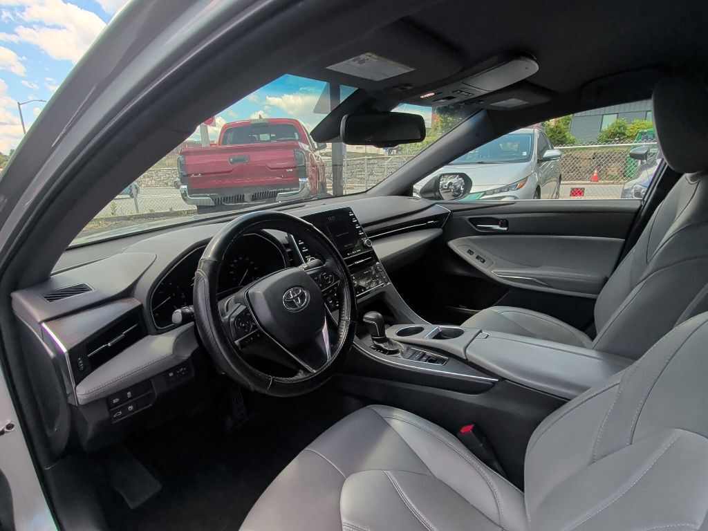2019 Toyota Avalon XLE Worcester MA