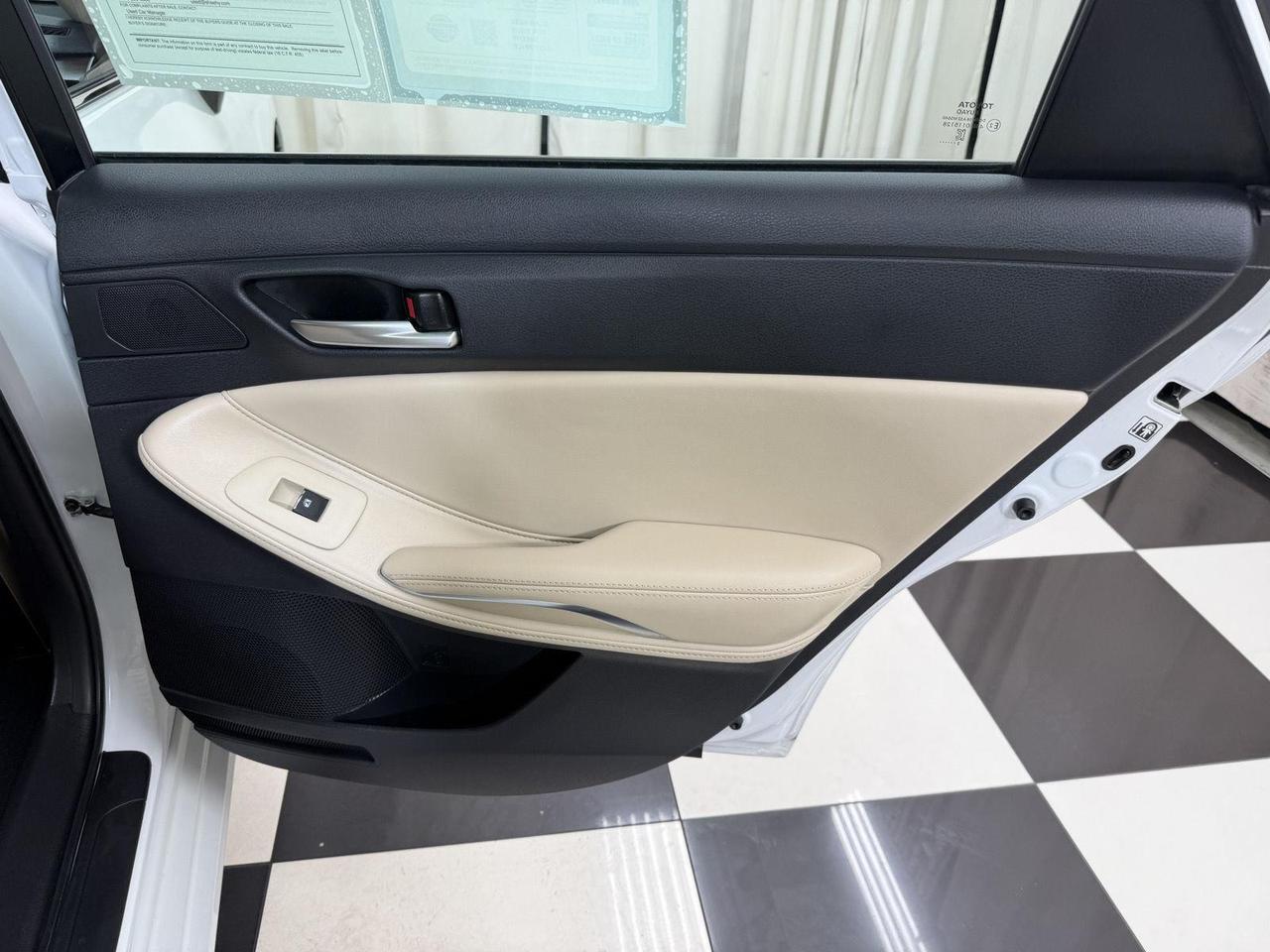 2019 Toyota Avalon XLE Annapolis MD