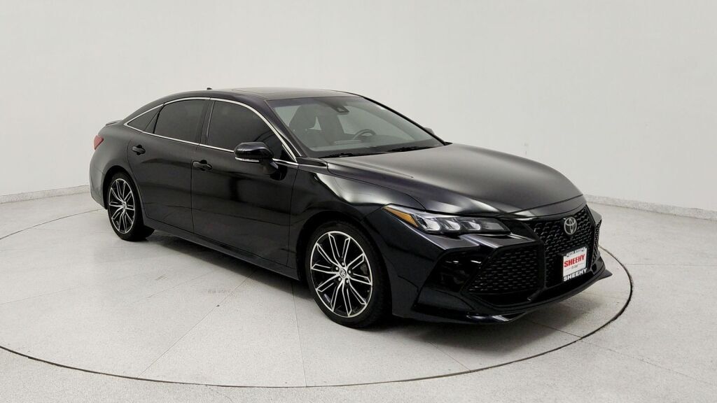 2019 Toyota Avalon XSE