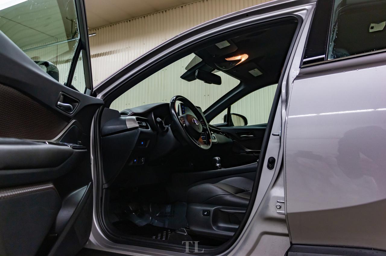 2019 Toyota C-HR FWD Limited Leather BCam Red Deer AB