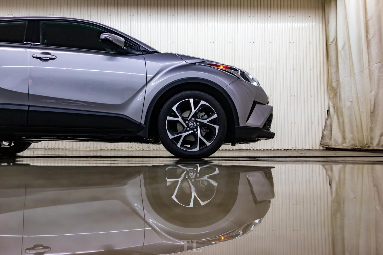 2019 Toyota C-HR FWD Limited Leather BCam Red Deer AB