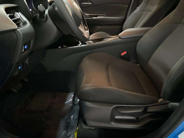 2019 Toyota C-HR XLE Dallas TX