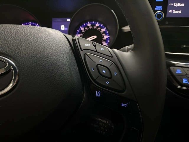 2019 Toyota C-HR XLE Dallas TX