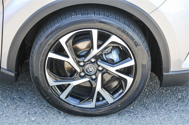 2019 Toyota C-HR XLE Renton WA