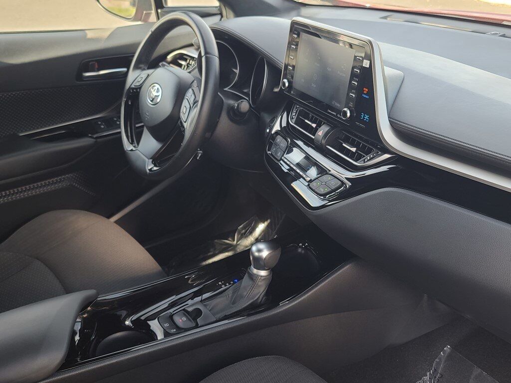 2019 Toyota C-HR XLE Springfield VA