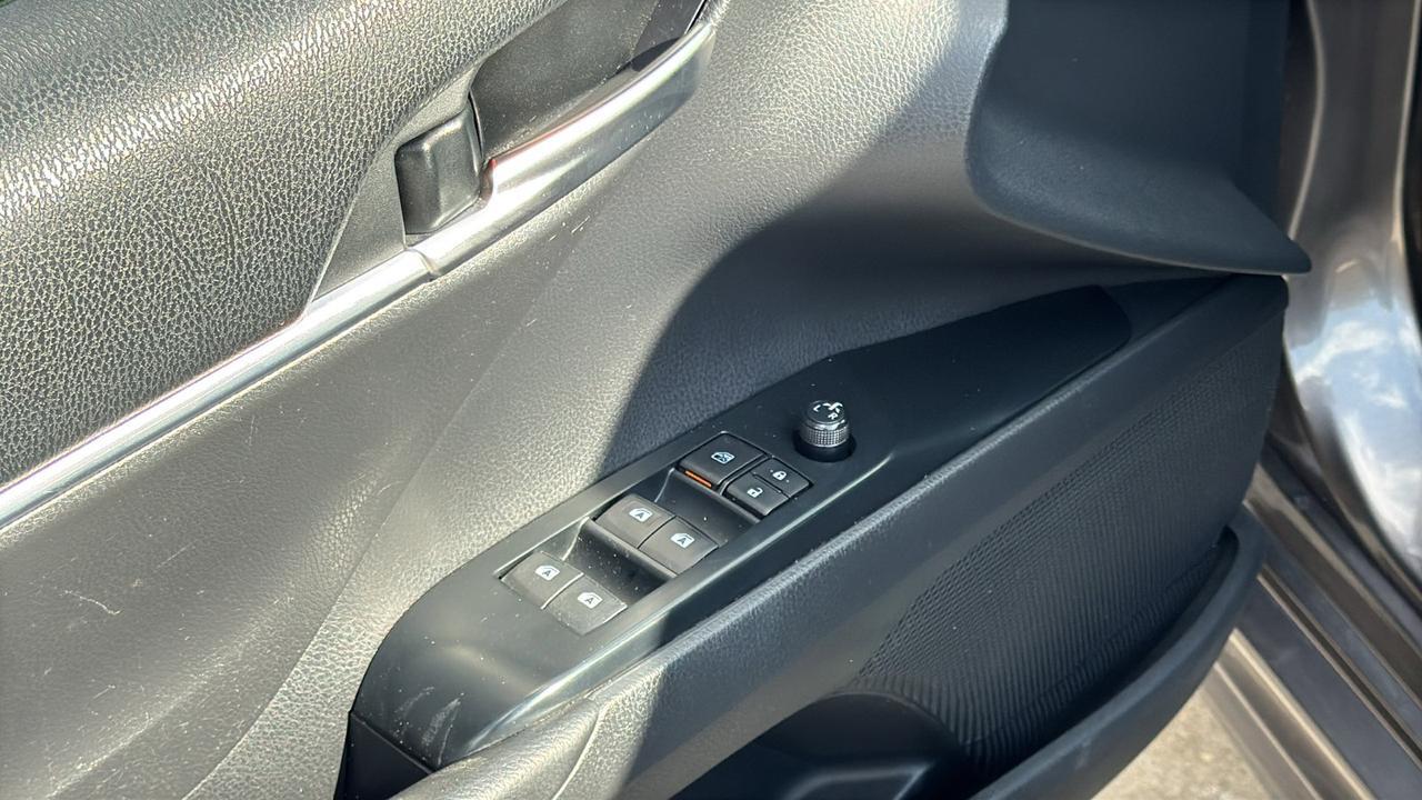 2019 Toyota Camry  Selma TX