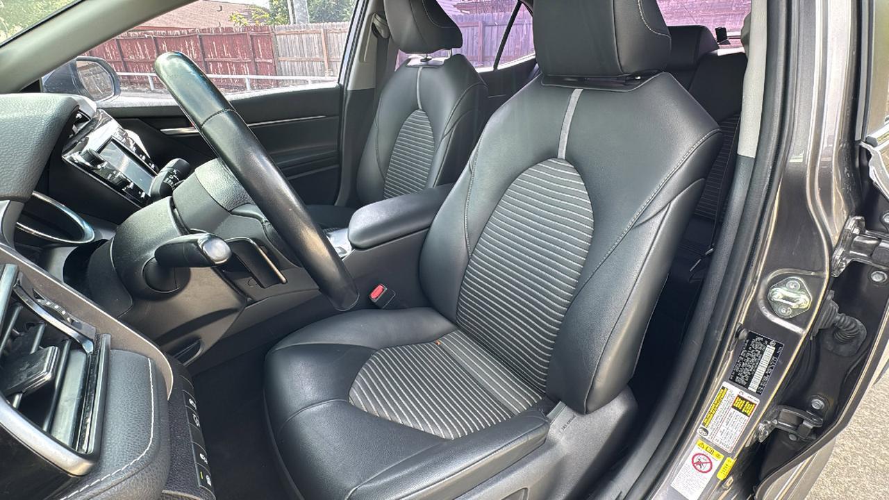 2019 Toyota Camry  Selma TX