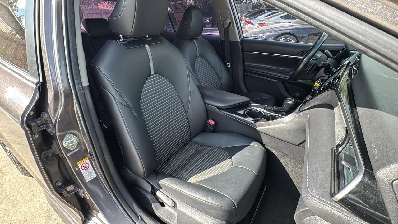 2019 Toyota Camry  Selma TX