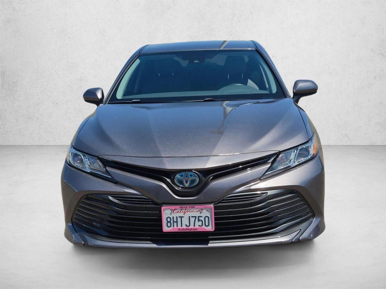 2019 Toyota Camry Hybrid LE