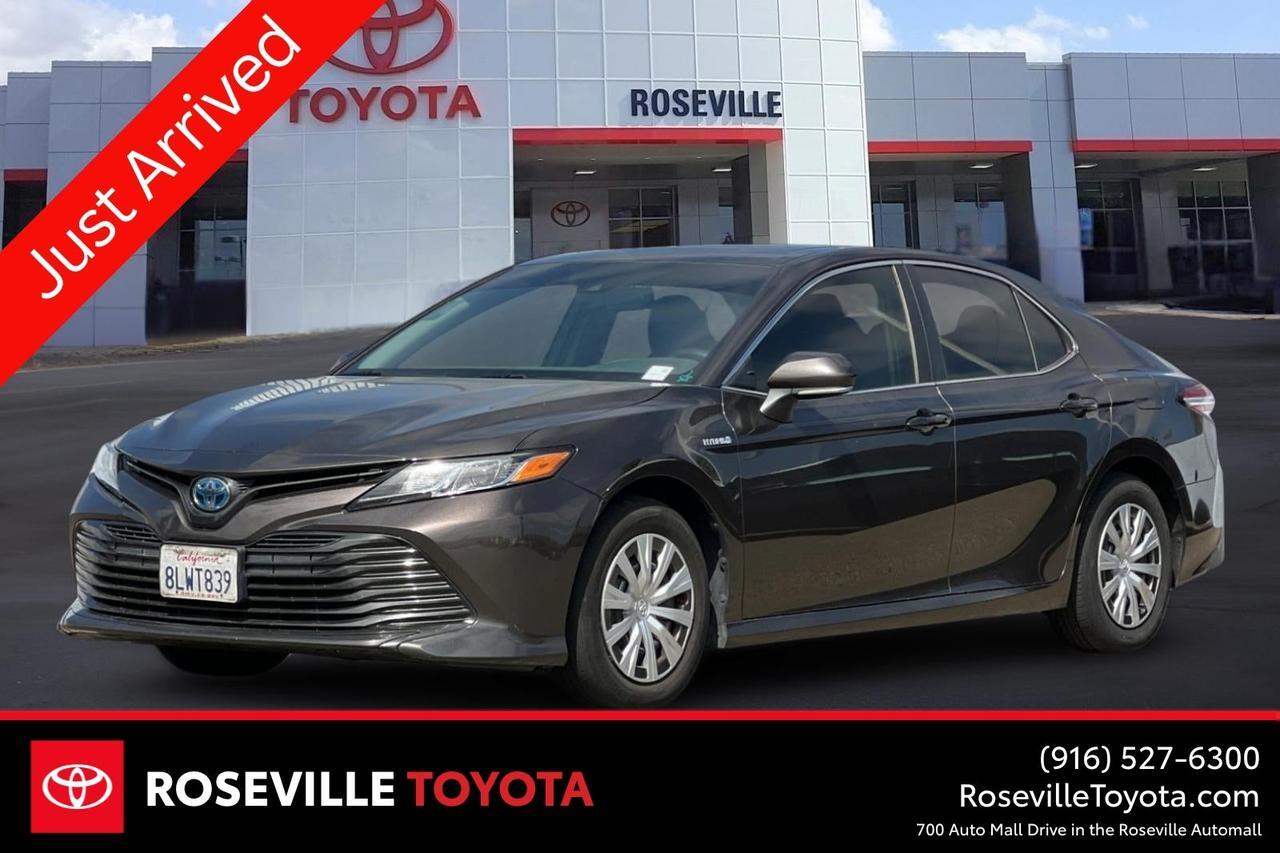 2019 Toyota Camry Hybrid LE