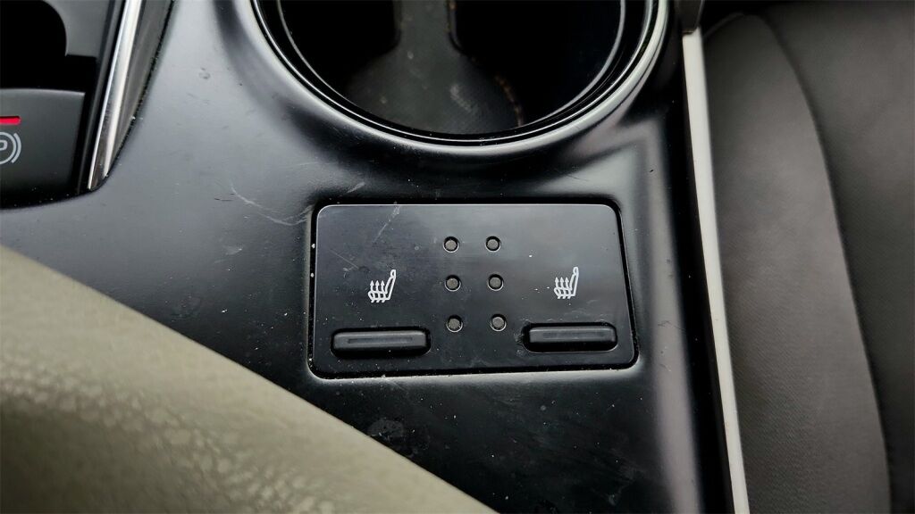 2019 Toyota Camry Hybrid LE Laurel MD