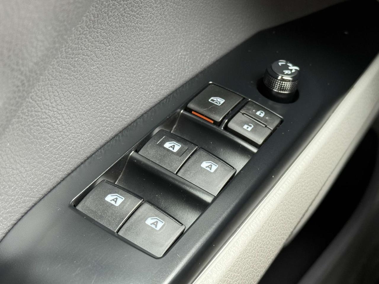 2019 Toyota Camry Hybrid LE Fredericksburg VA