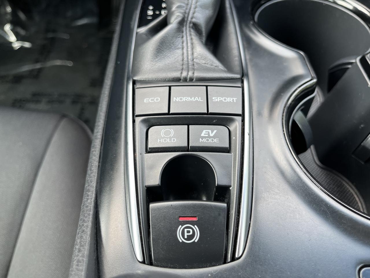 2019 Toyota Camry Hybrid LE Stafford VA
