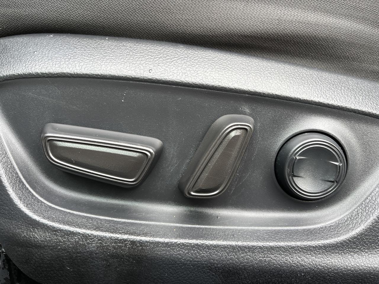 2019 Toyota Camry Hybrid LE Stafford VA
