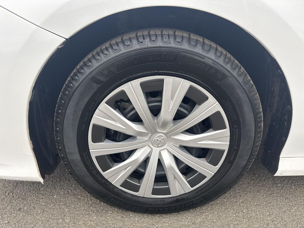 2019 Toyota Camry Hybrid LE Chantilly VA