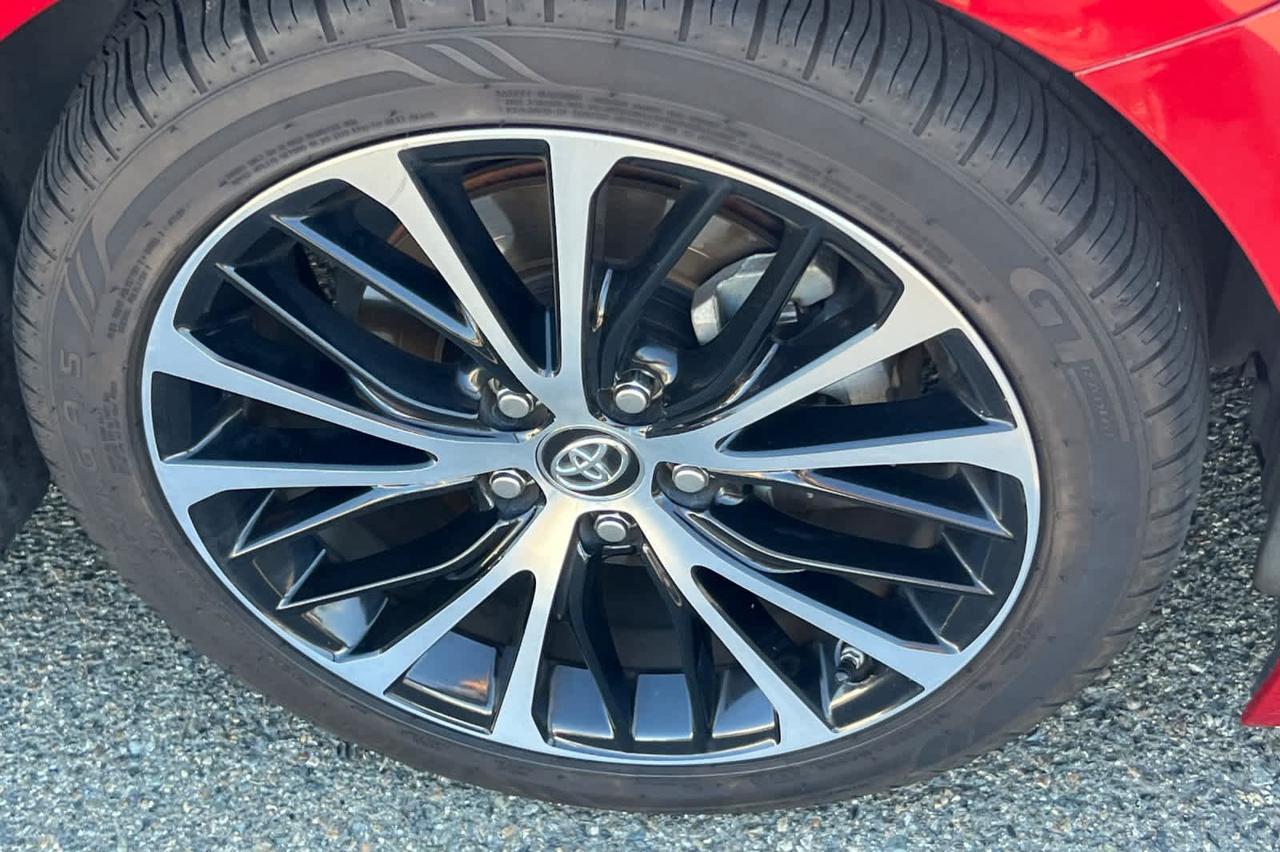 2019 Toyota Camry Hybrid SE Roseville CA