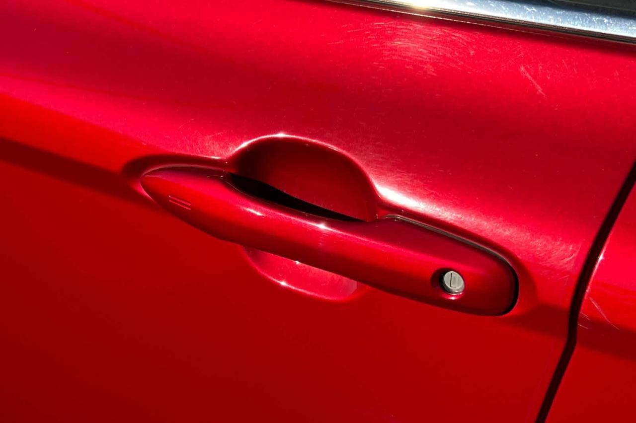 2019 Toyota Camry Hybrid SE Roseville CA