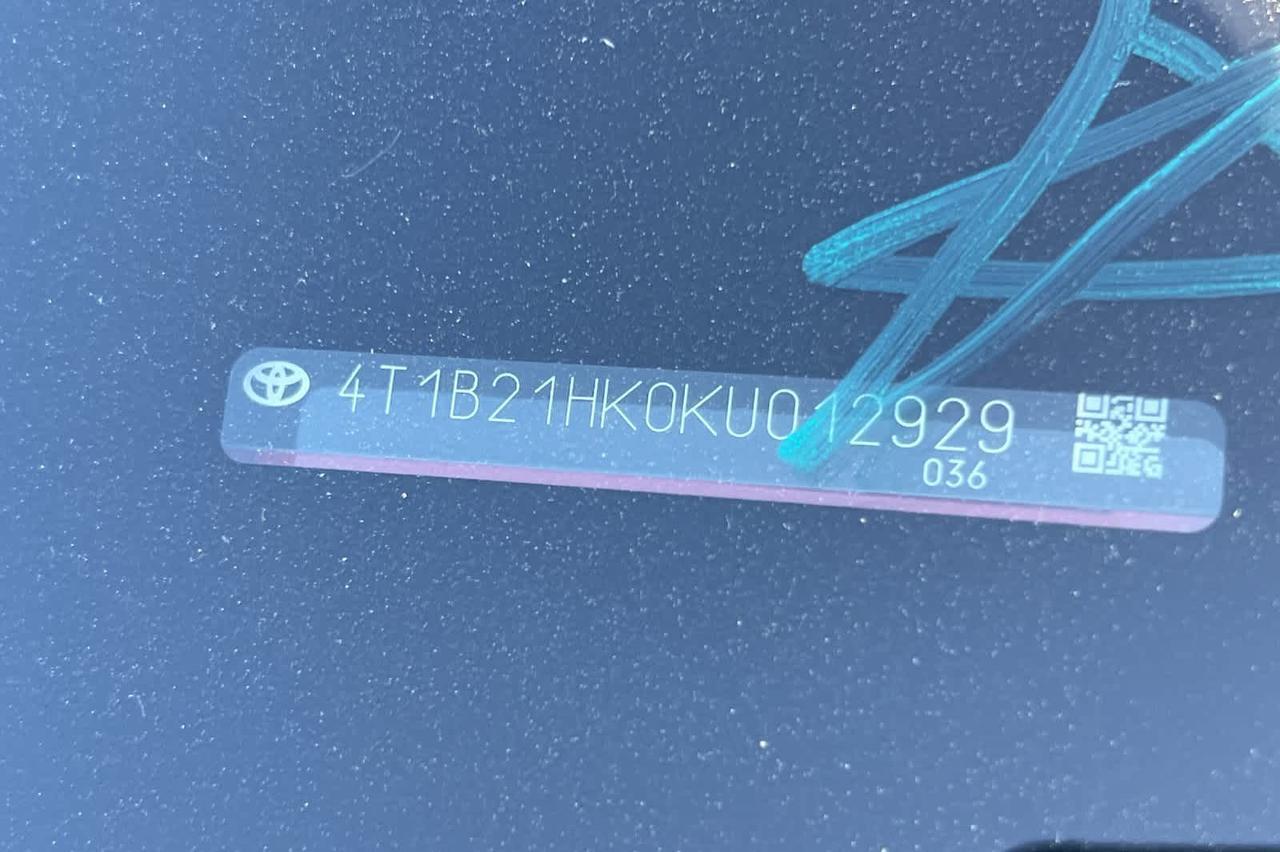 2019 Toyota Camry Hybrid SE Roseville CA